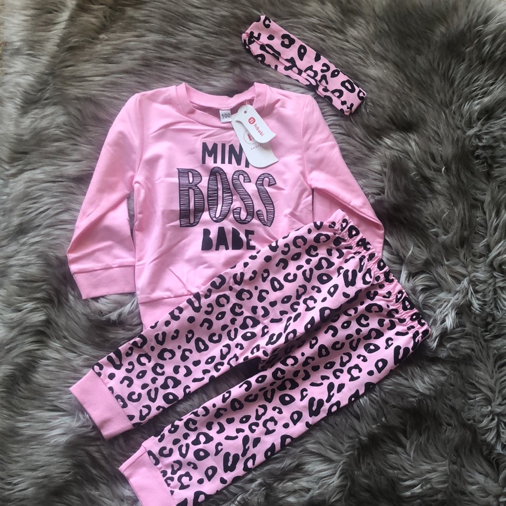 ‼️SALE‼️ 3 piece leopard print clothing